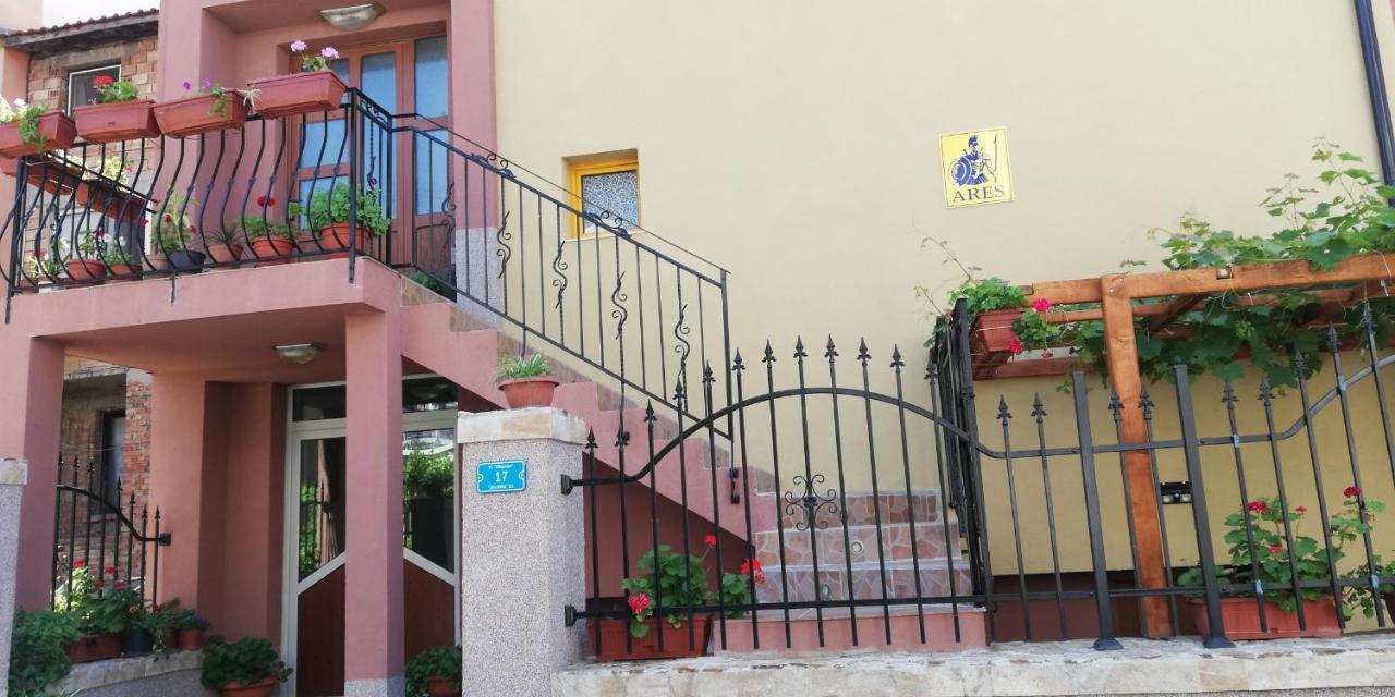 סוזופול Guest House Ares מראה חיצוני תמונה